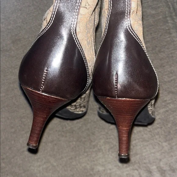Coach heel boots - new w/o tags -$40! - Picture 11 of 11
